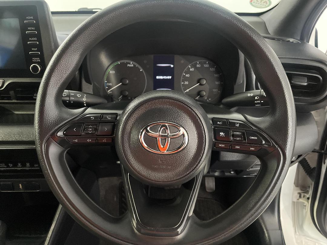 Photo '27' of Toyota Yaris