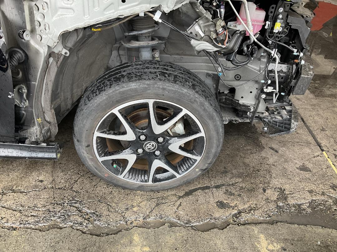 Photo '2' of Toyota Yaris Hybrid Photo '2' of Toyota Yaris Hybrid