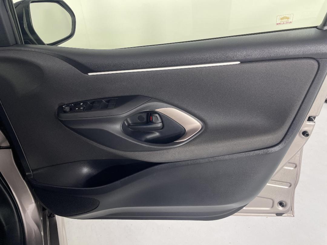 Photo '15' of Toyota Yaris