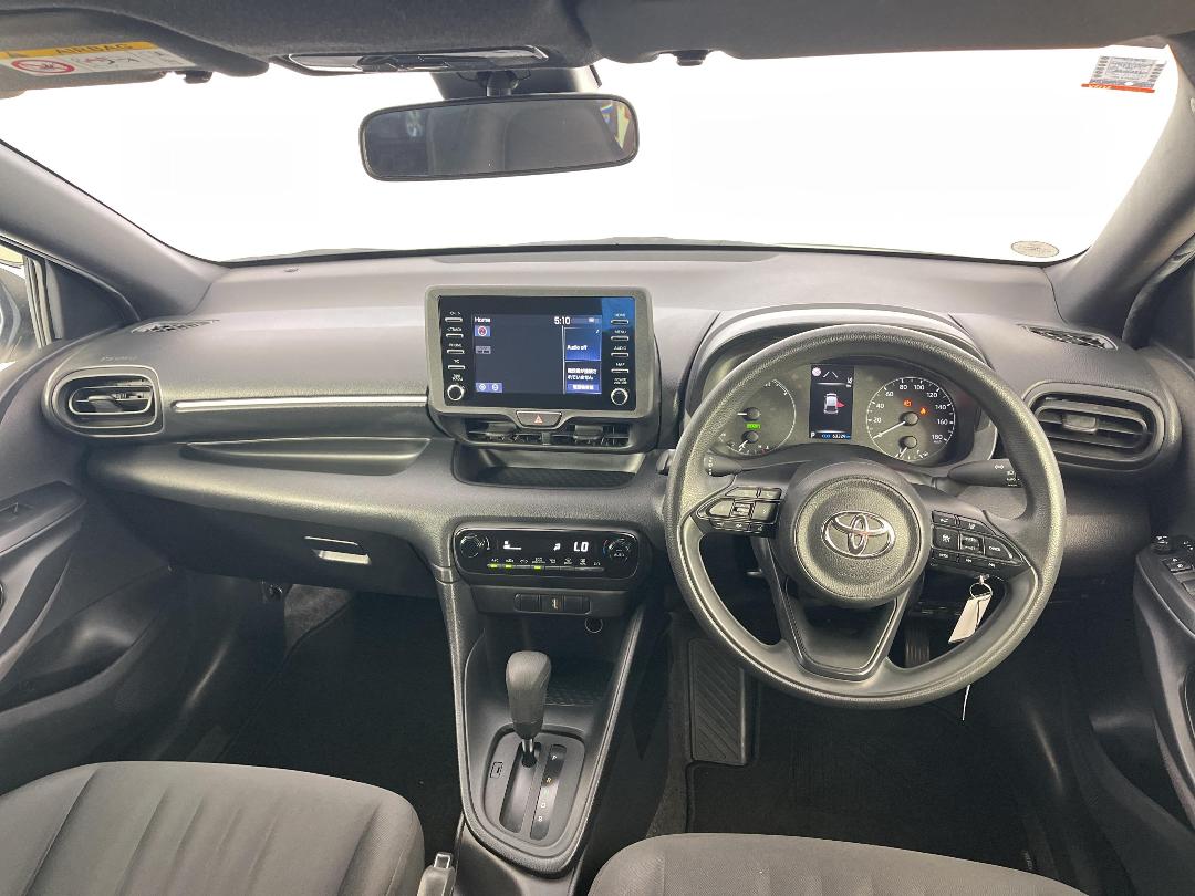 Photo '17' of Toyota Yaris