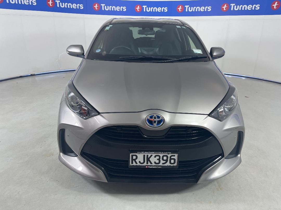 Photo '2' of Toyota Yaris