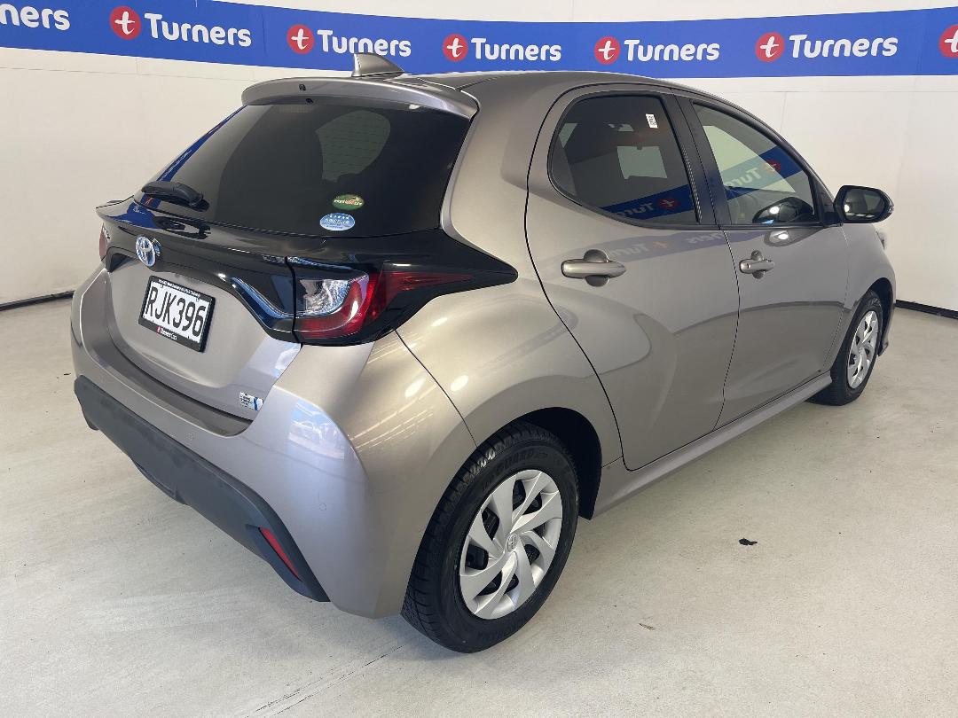 Photo '7' of Toyota Yaris