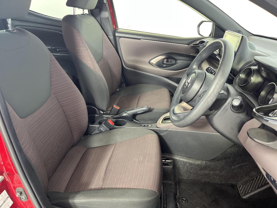 Photo '16' of Toyota Yaris Photo '16' of Toyota Yaris