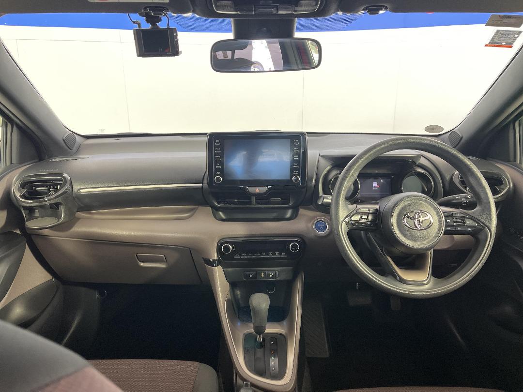 Photo '17' of Toyota Yaris Photo '17' of Toyota Yaris