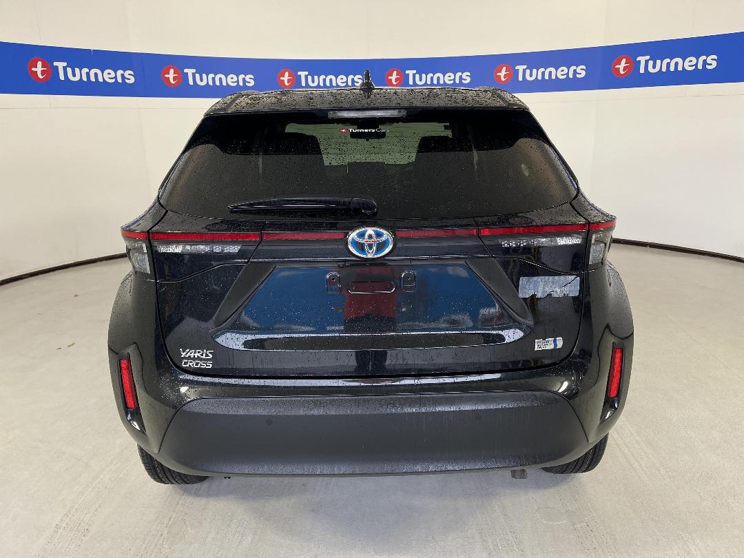 Photo '6' of Toyota Yaris Cross