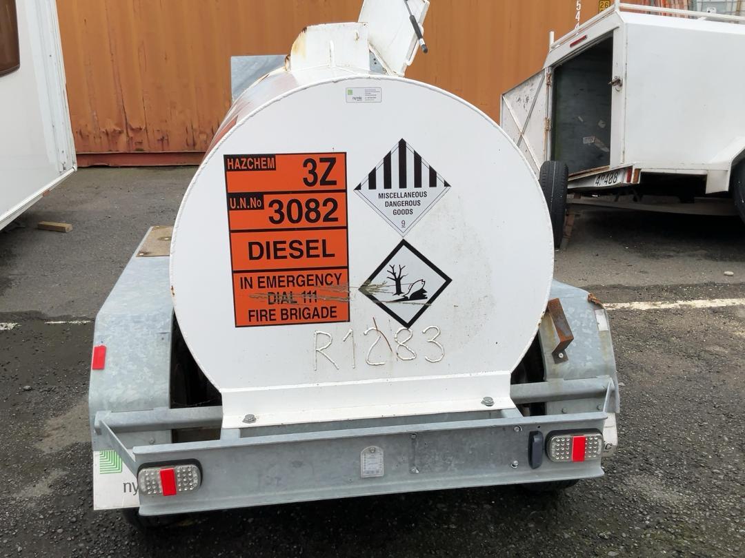 Photo '4' of Trailer NYMIC Tanker - Tandem