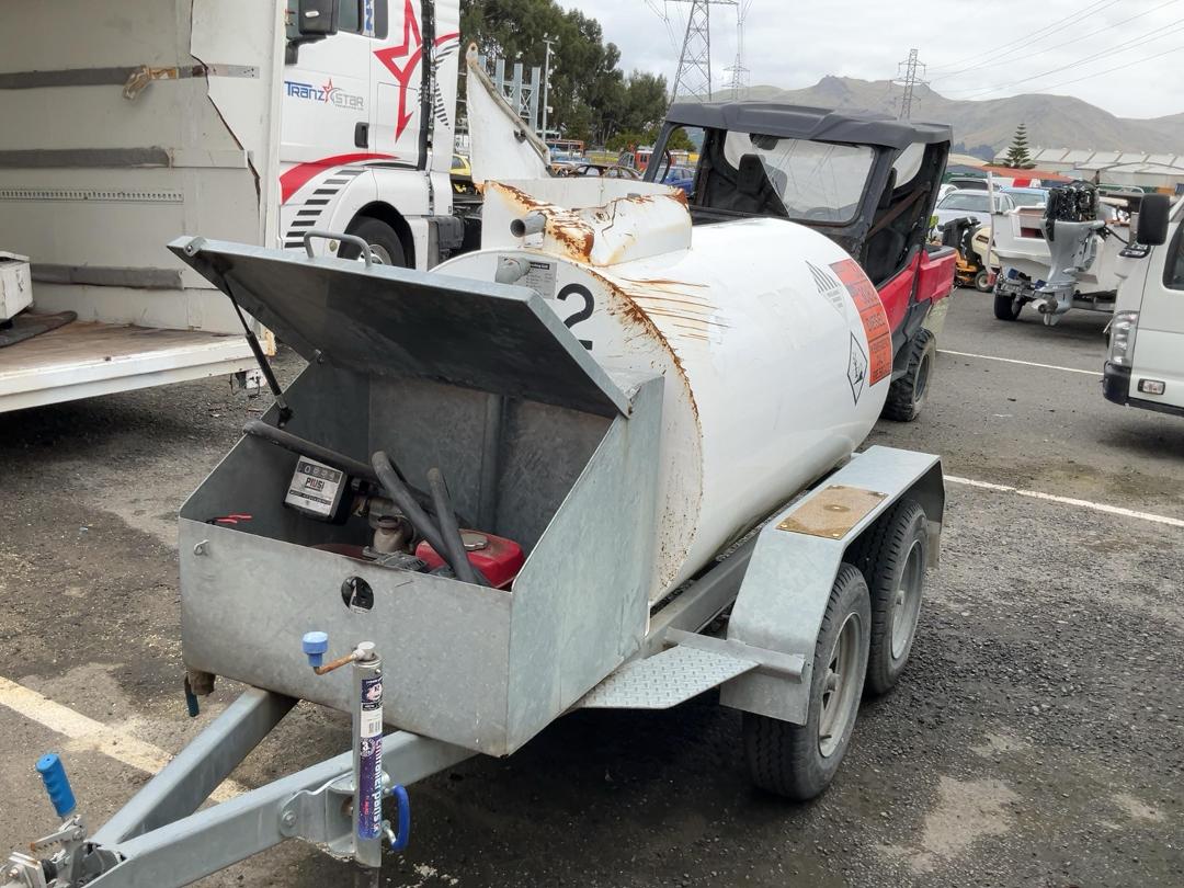 Photo '6' of Trailer NYMIC Tanker - Tandem