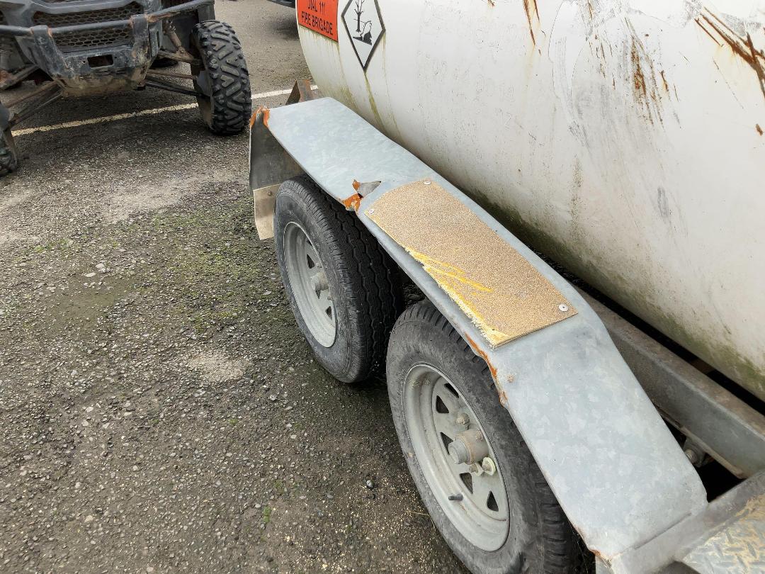 Photo '21' of Trailer NYMIC Tanker - Tandem