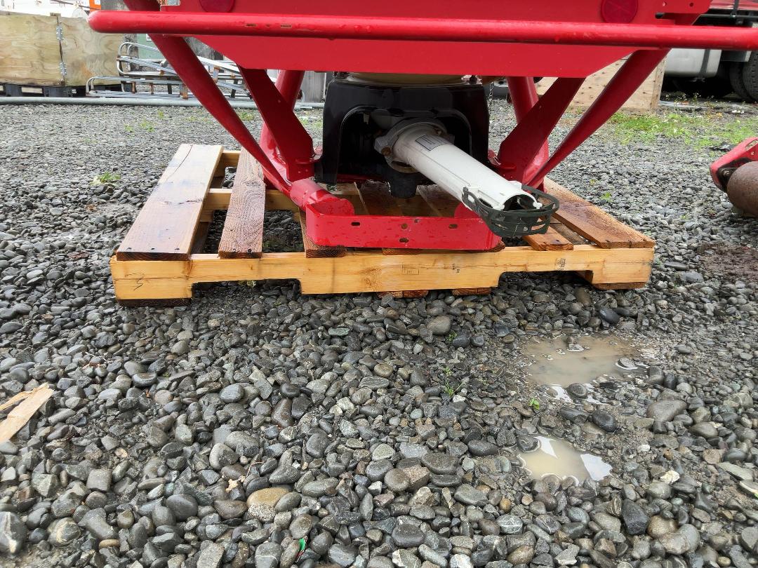 Photo '11' of Vicon PS04 Spreader