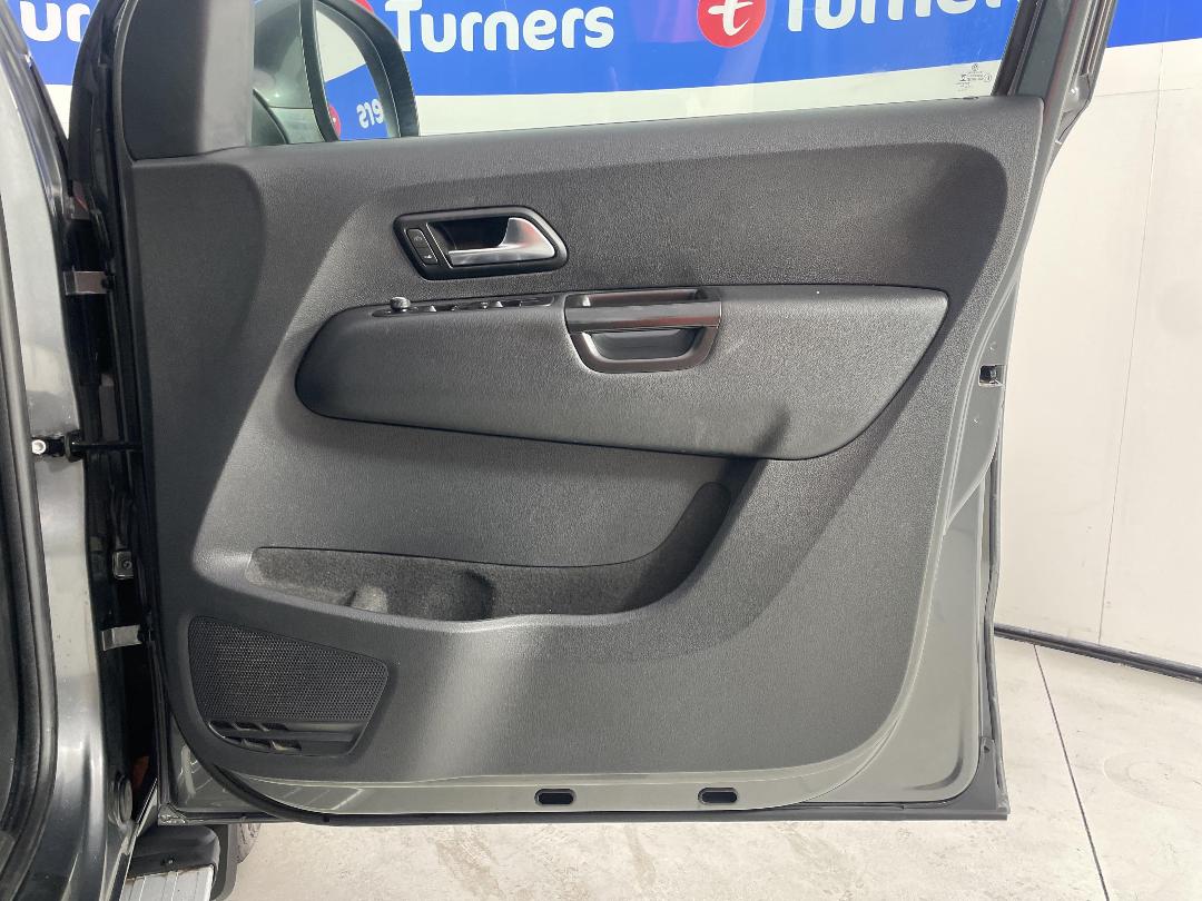 Photo '15' of Volkswagen Amarok