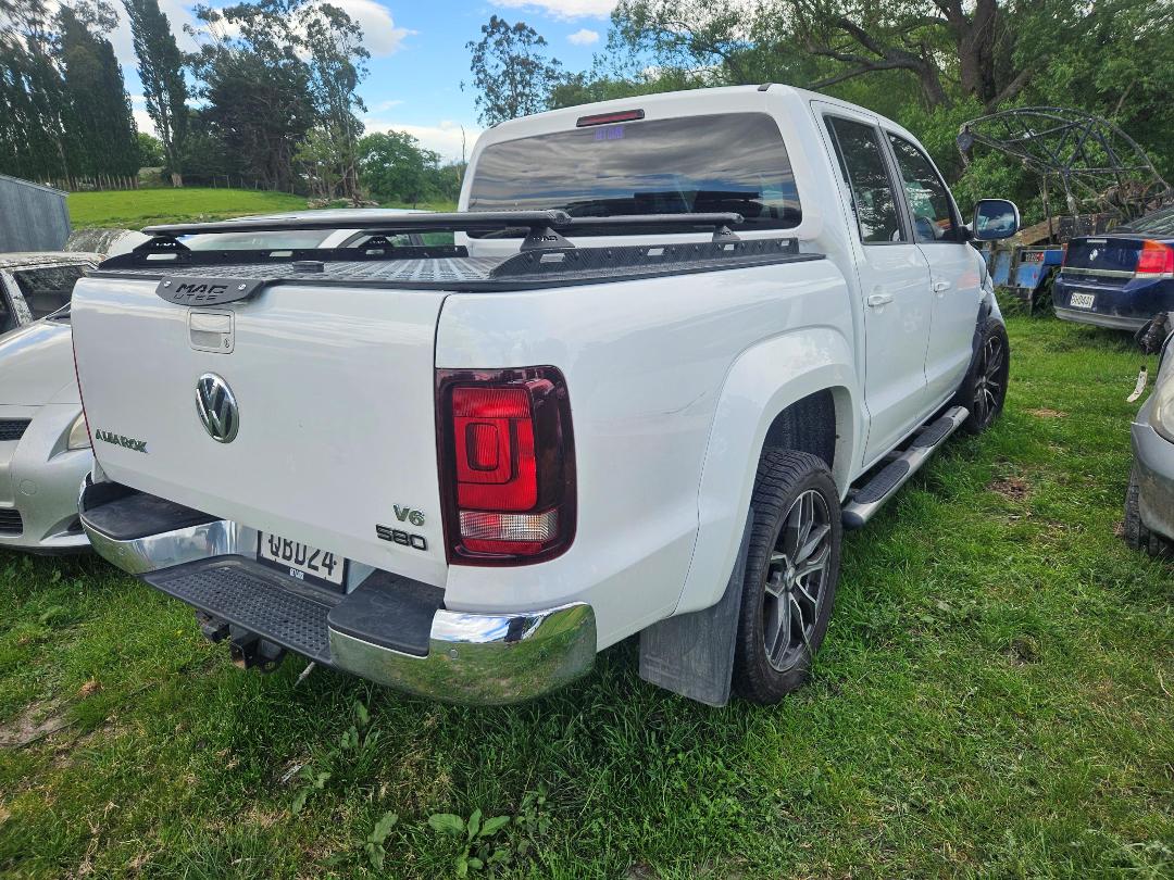 Photo '3' of Volkswagen Amarok Photo '3' of Volkswagen Amarok