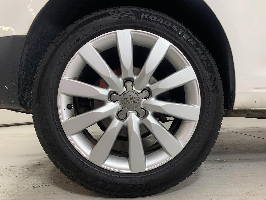 Photo '12' of Volkswagen Caddy