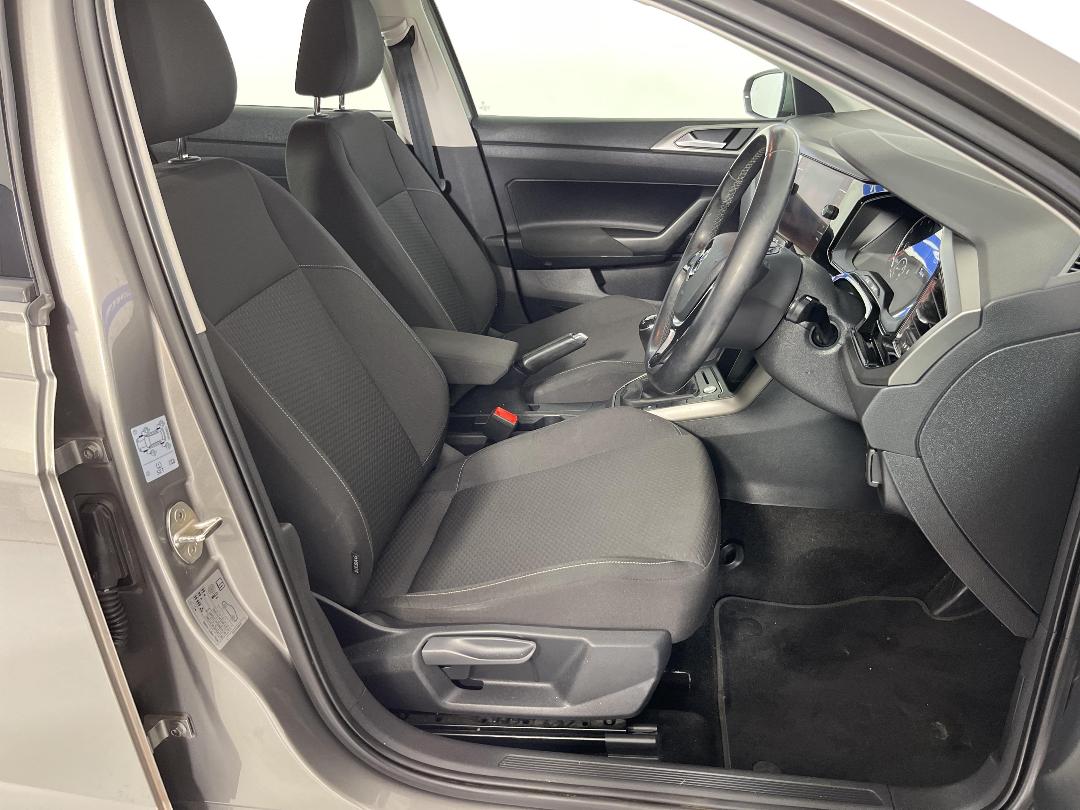 Photo '16' of Volkswagen Polo