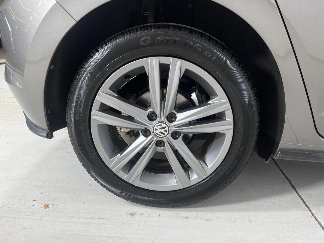 Photo '12' of Volkswagen Polo Photo '12' of Volkswagen Polo