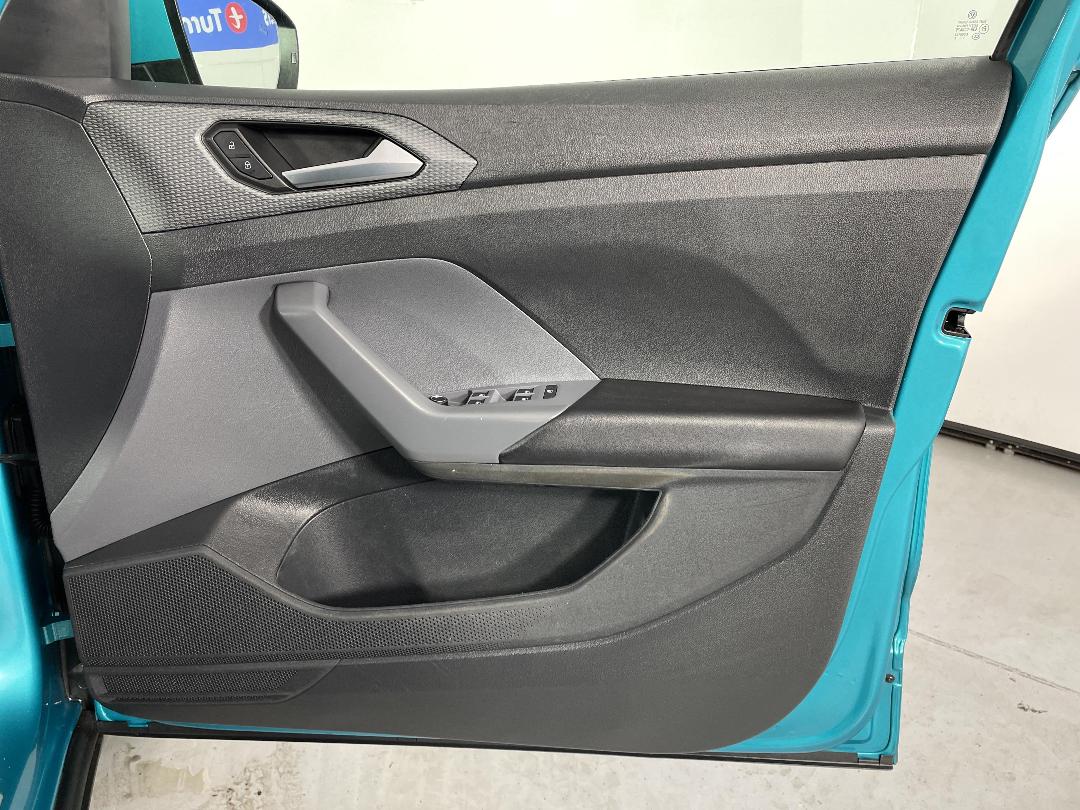 Photo '15' of Volkswagen T-Cross Photo '15' of Volkswagen T-Cross