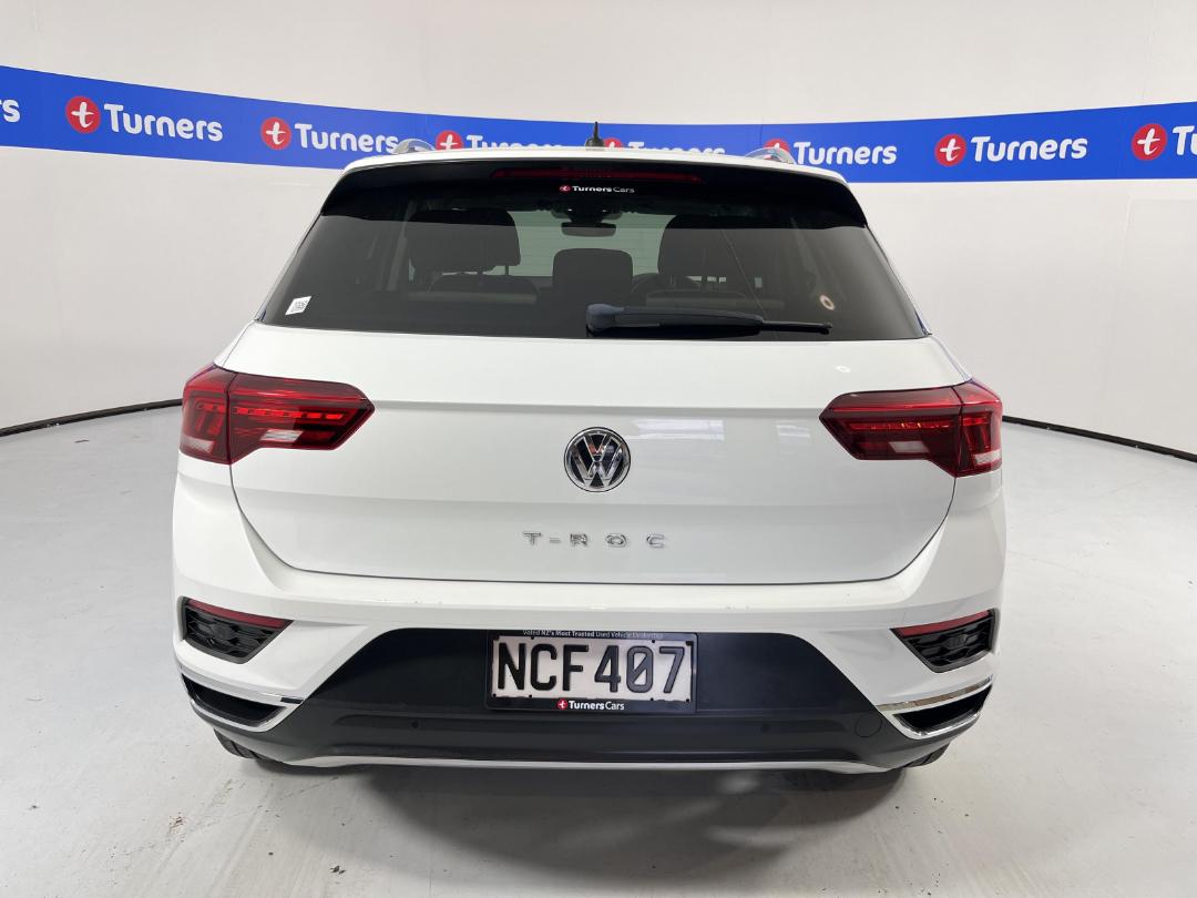 Photo '6' of Volkswagen T-ROC Photo '6' of Volkswagen T-ROC
