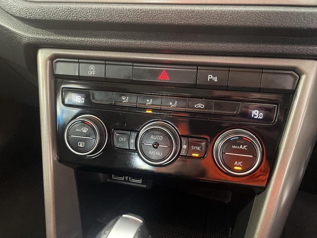 Photo '31' of Volkswagen T-ROC