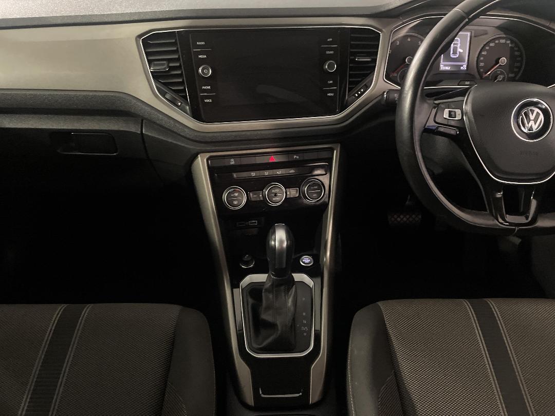 Photo '18' of Volkswagen T-ROC