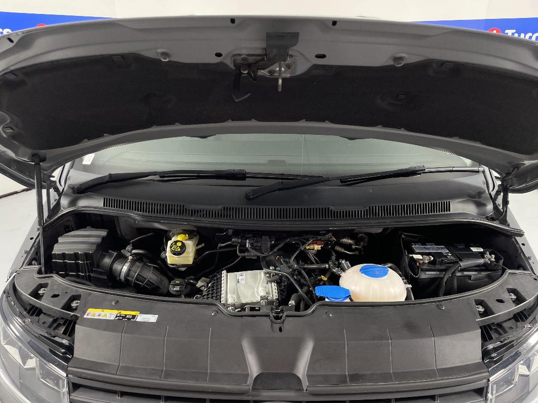 Photo '13' of Volkswagen T6