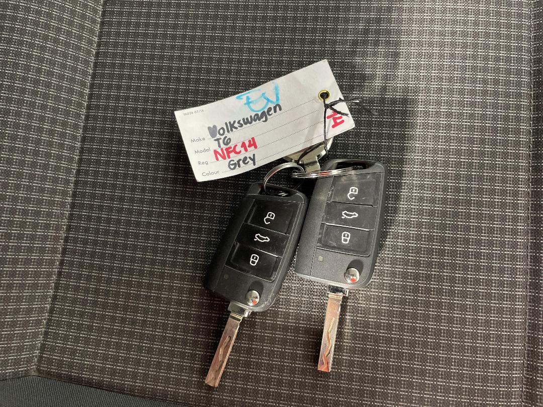 Photo '21' of Volkswagen T6