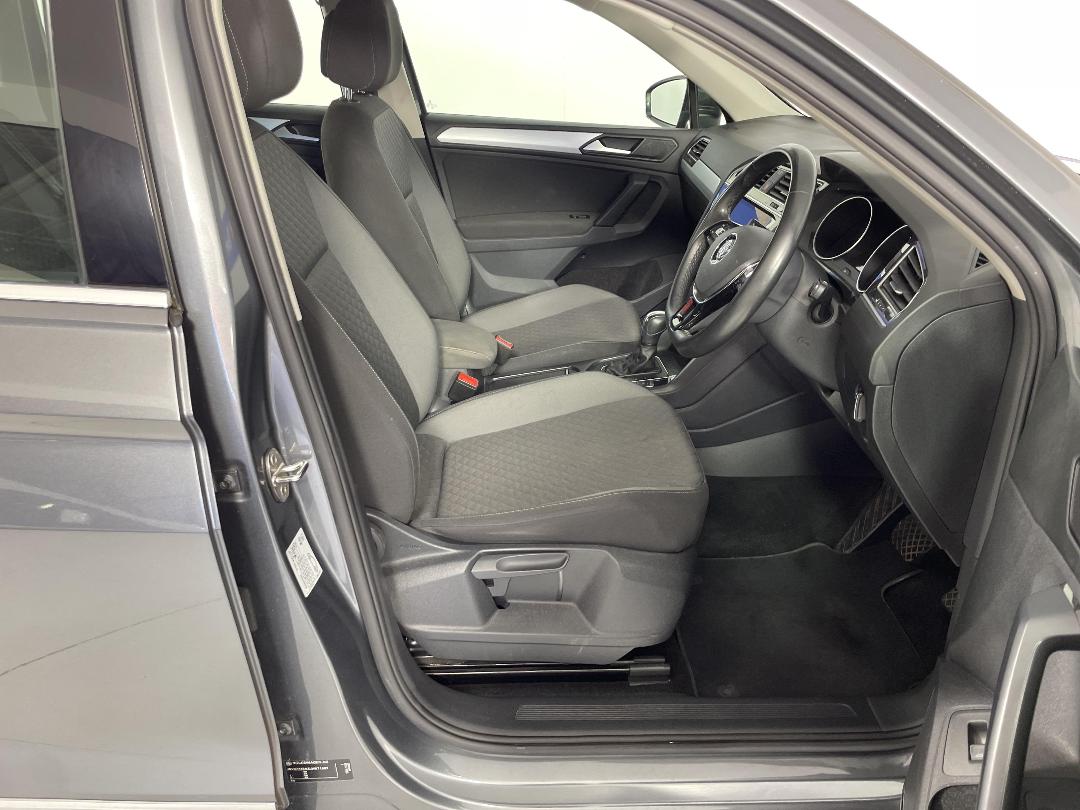 Photo '16' of Volkswagen Tiguan