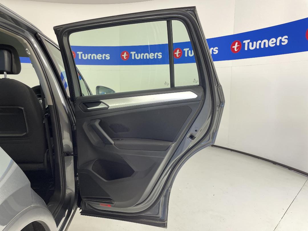 Photo '19' of Volkswagen Tiguan