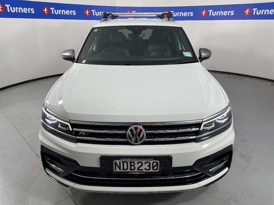 Photo '2' of Volkswagen Tiguan Photo '2' of Volkswagen Tiguan