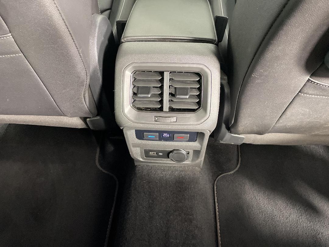 Photo '26' of Volkswagen Tiguan Photo '26' of Volkswagen Tiguan