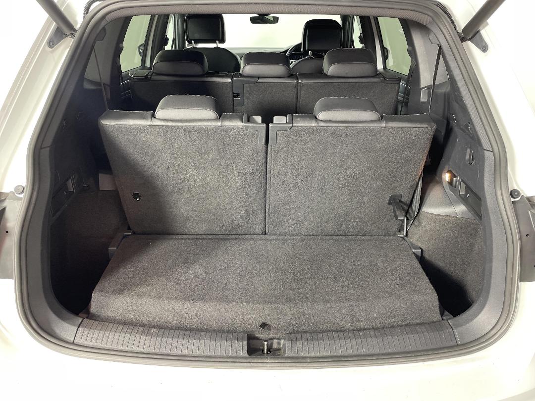 Photo '28' of Volkswagen Tiguan Photo '28' of Volkswagen Tiguan