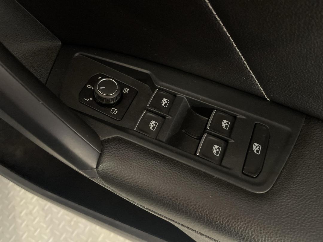 Photo '24' of Volkswagen Tiguan