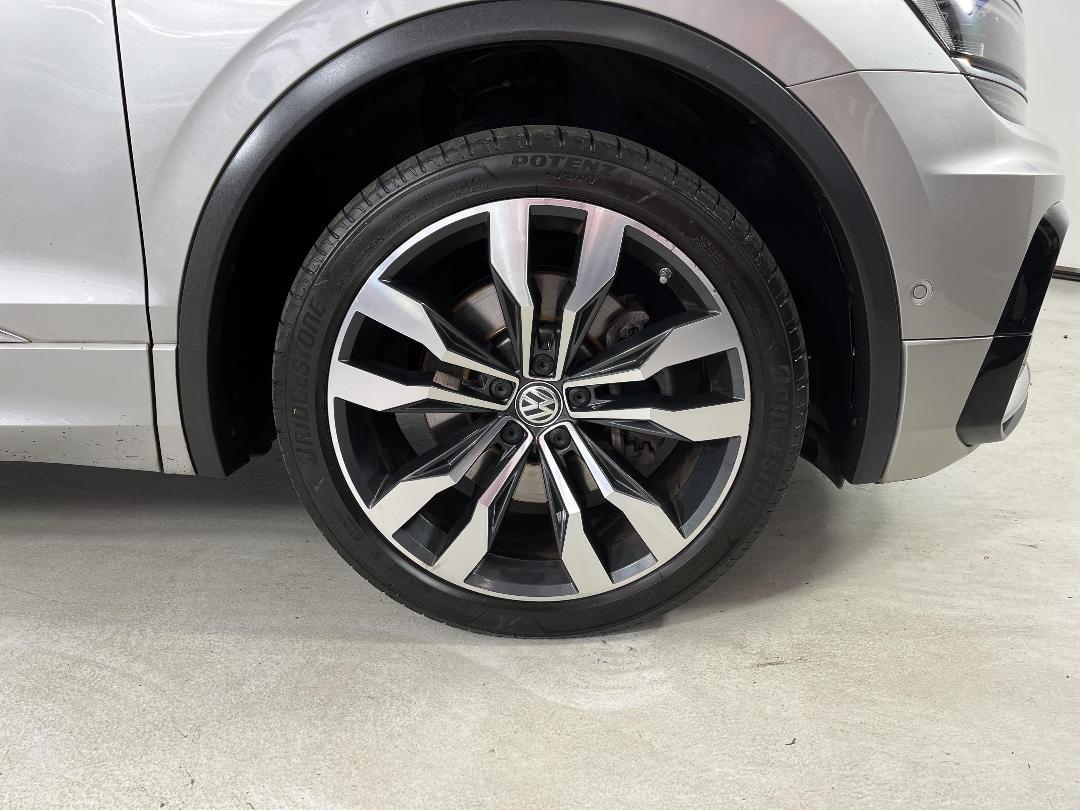 Photo '9' of Volkswagen Tiguan Photo '9' of Volkswagen Tiguan