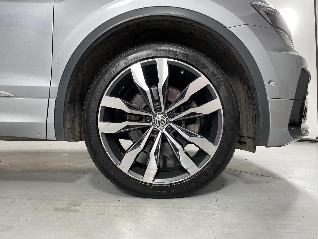 Photo '9' of Volkswagen Tiguan Photo '9' of Volkswagen Tiguan