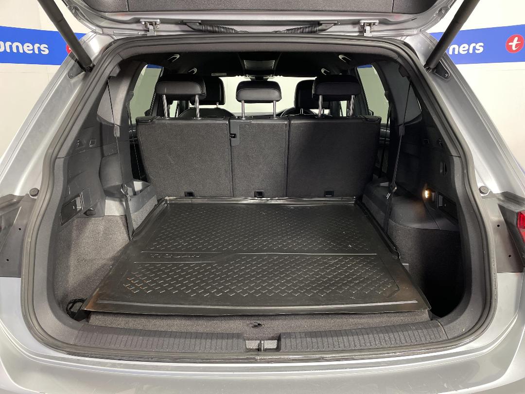 Photo '14' of Volkswagen Tiguan Photo '14' of Volkswagen Tiguan