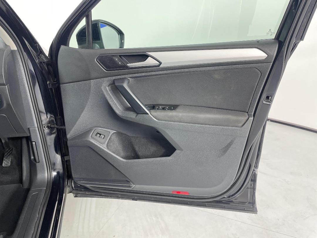 Photo '15' of Volkswagen Tiguan