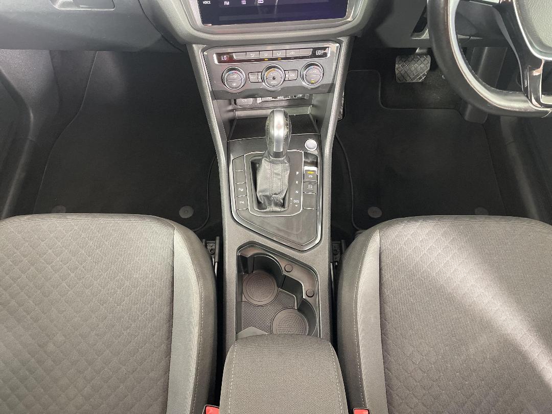 Photo '18' of Volkswagen Tiguan