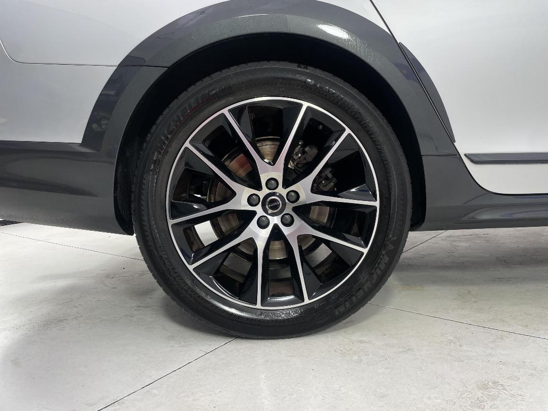 Photo '12' of Volvo V90 Cross Country