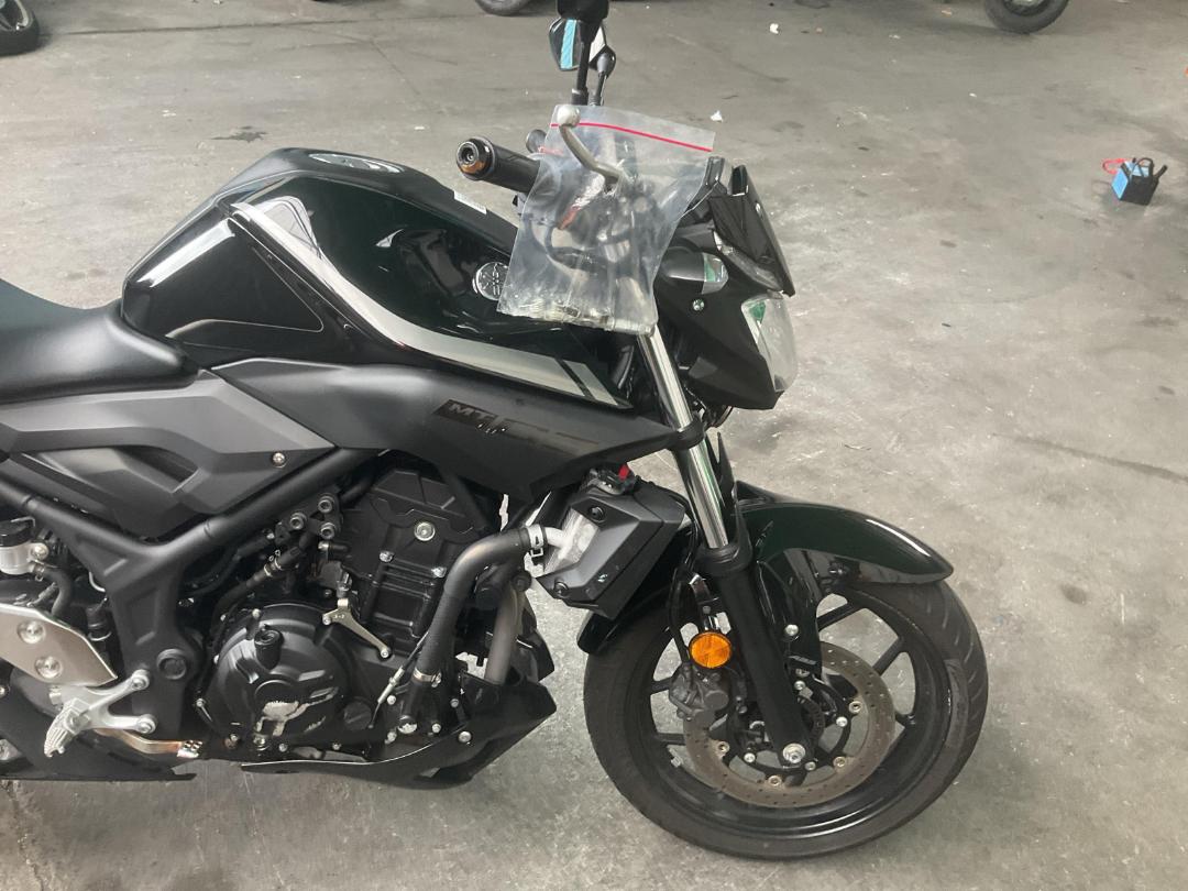 Photo '12' of Yamaha MT03LA K