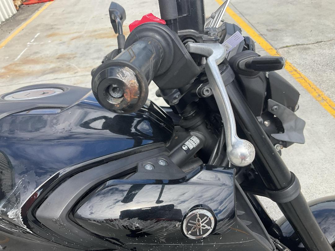 Photo '24' of Yamaha MT03LA L