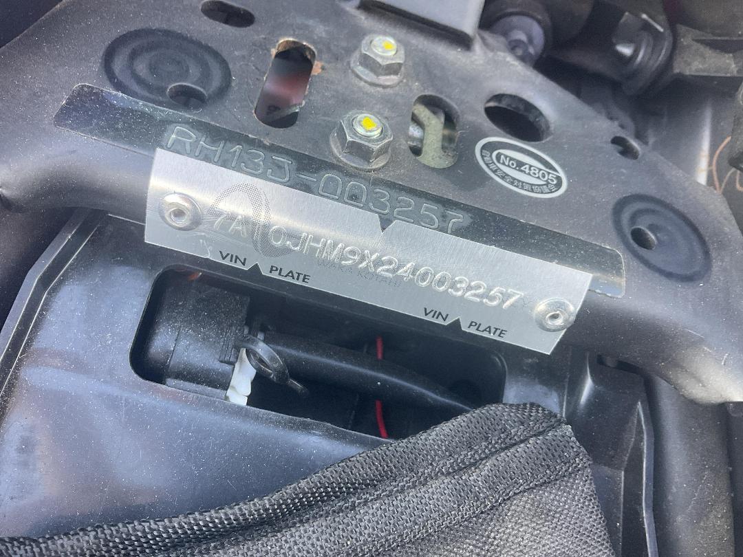 Photo '13' of Yamaha R3 no submodel