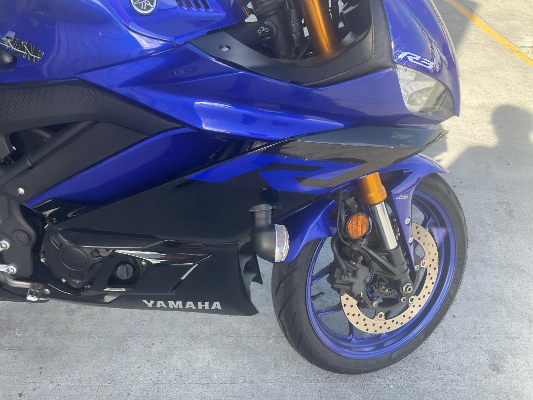 Photo '18' of Yamaha R3 no submodel