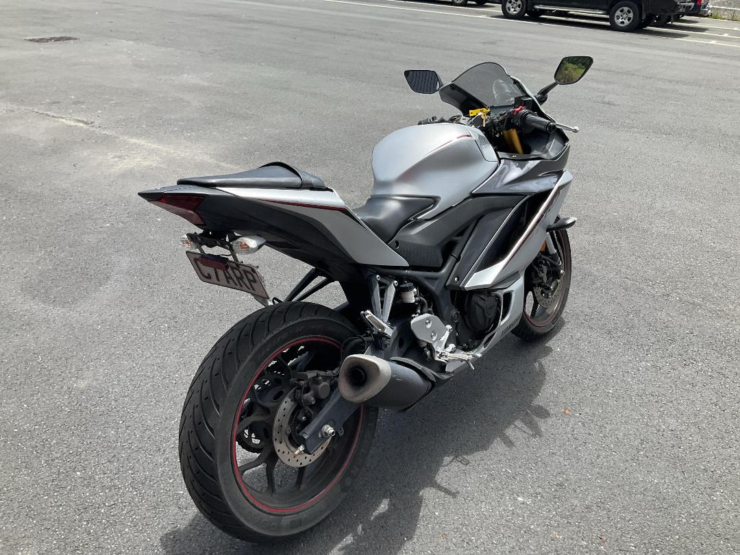 Photo '5' of Yamaha YZF-R3A L