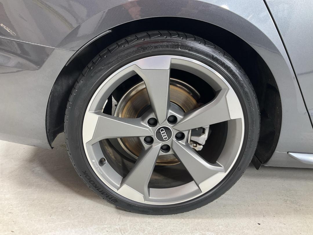 Photo '12' of Audi A4