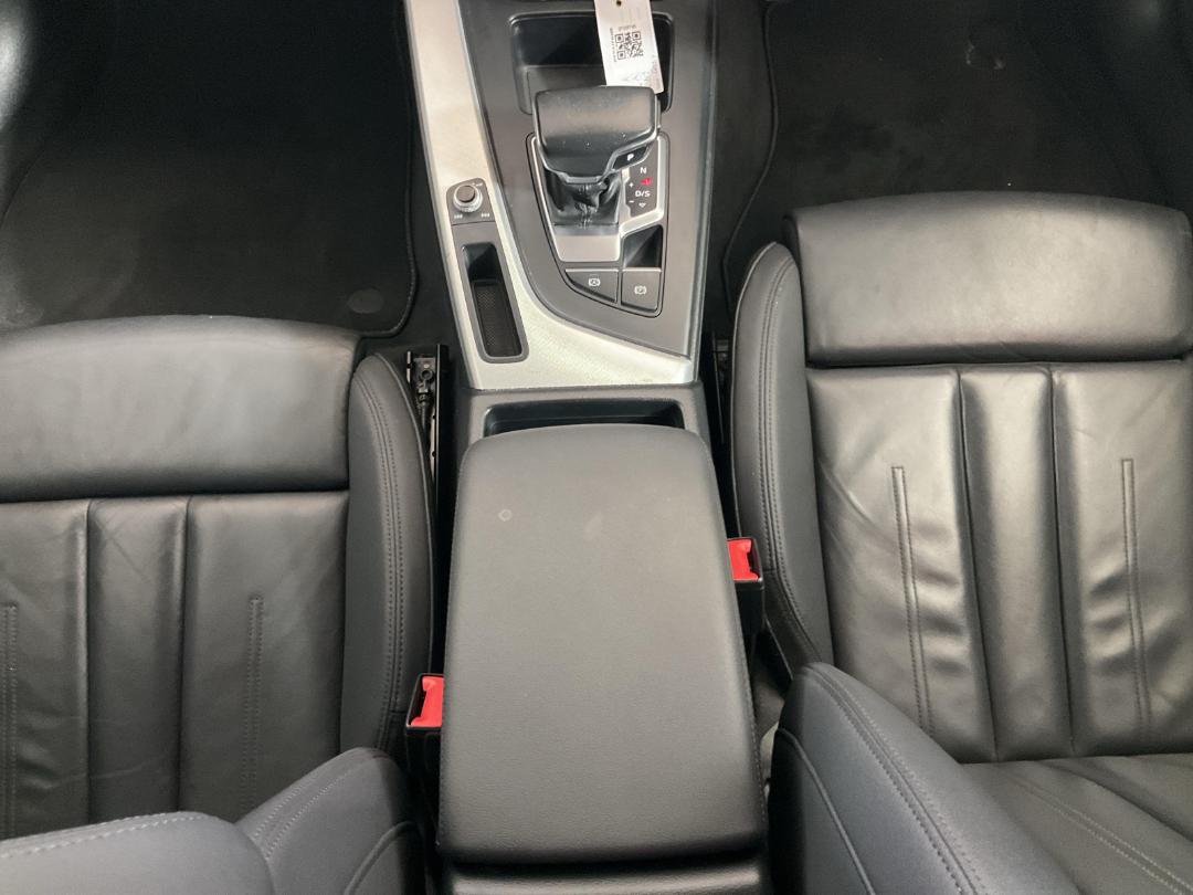 Photo '18' of Audi A4