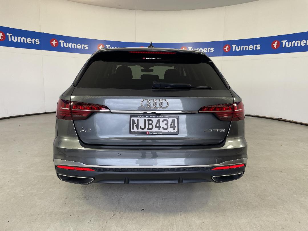 Photo '6' of Audi A4