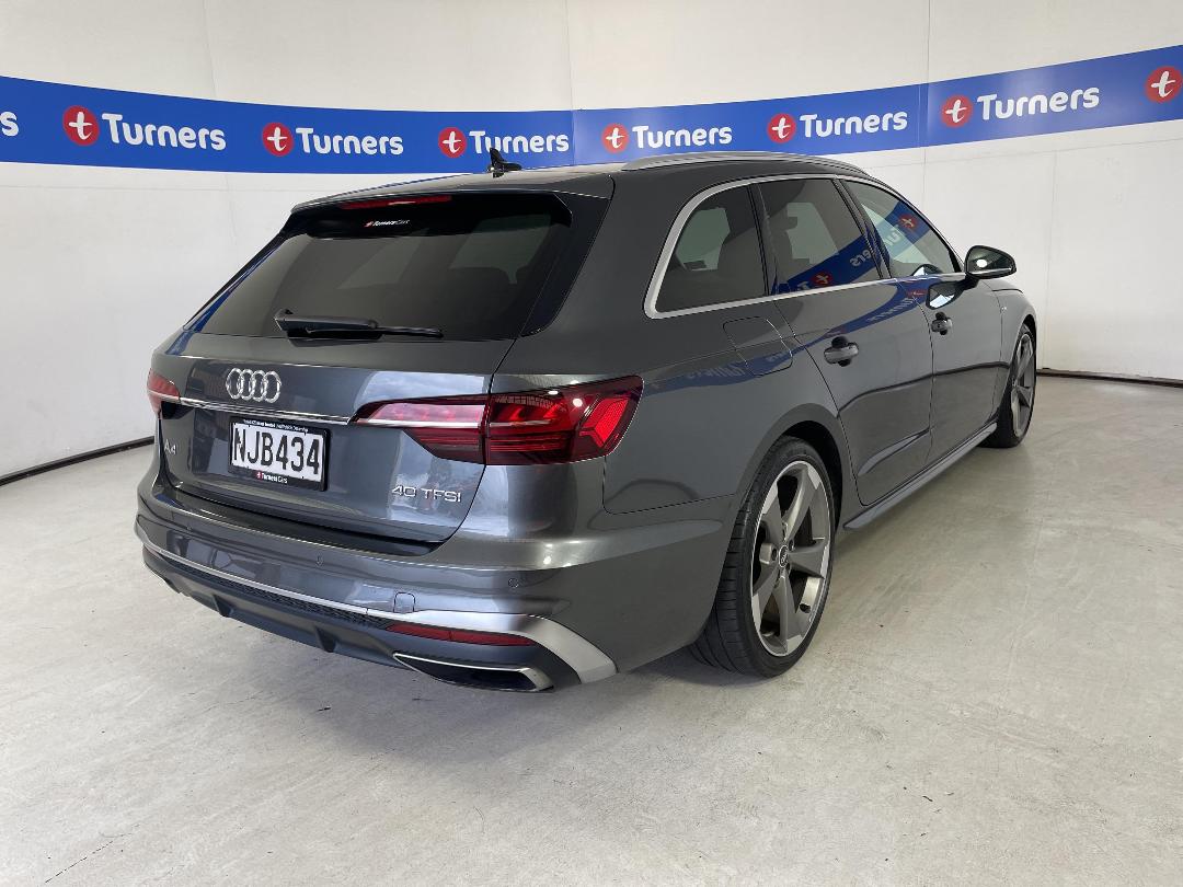 Photo '7' of Audi A4