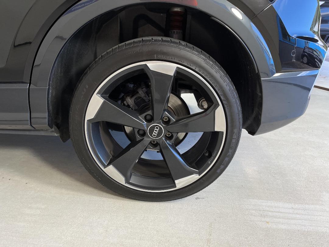 Photo '11' of Audi Q2