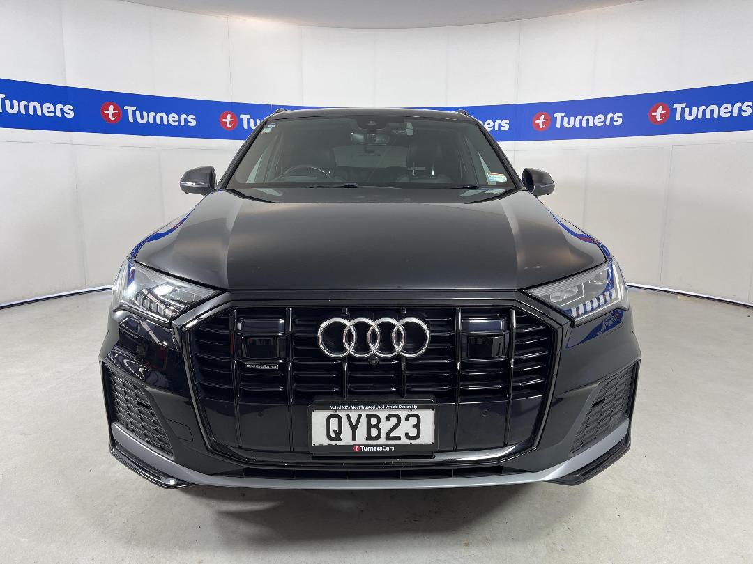 Photo '2' of Audi Q7 Photo '2' of Audi Q7