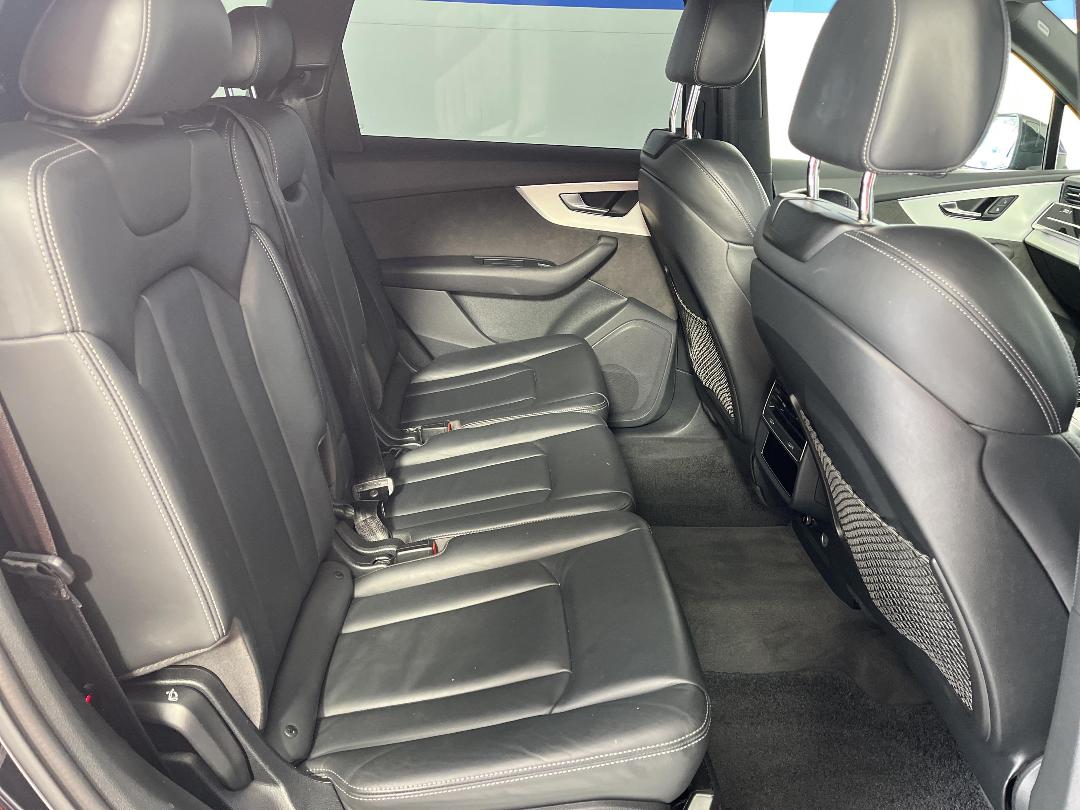 Photo '20' of Audi Q7 Photo '20' of Audi Q7