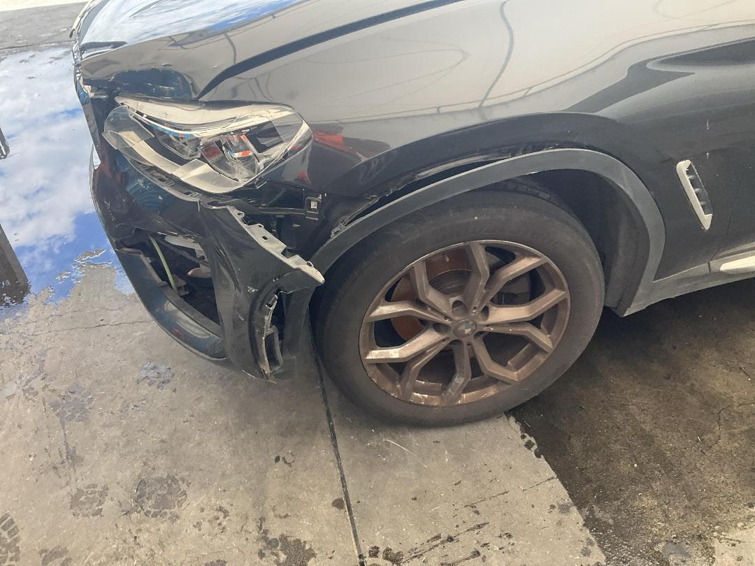 Photo '6' of BMW X3 S20I Photo '6' of BMW X3 S20I