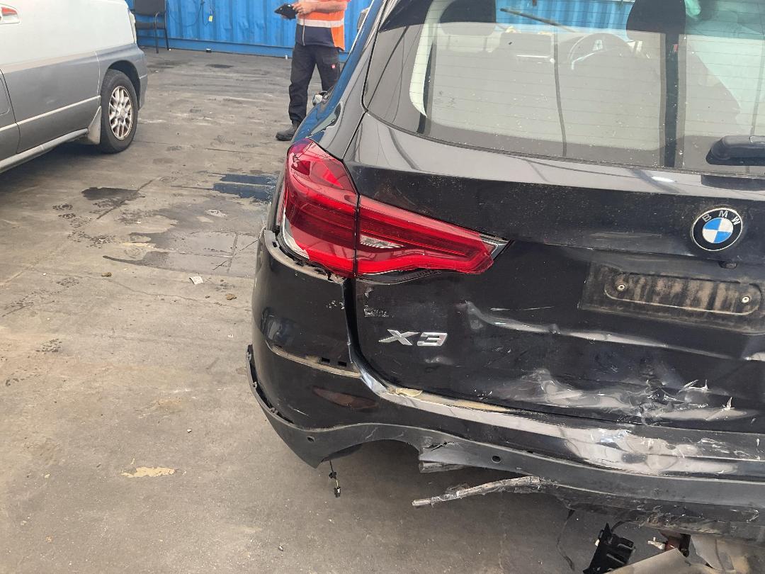 Photo '14' of BMW X3 S20I Photo '14' of BMW X3 S20I